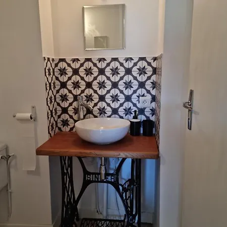 L 'aupinouse Double Pivoine Avec Salle D'eau Privative 3* La Suze-sur-Sarthe